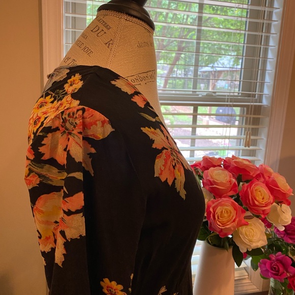 Free people dress! Beautiful drape! Still a good condition! Vintage style! - Picture 4 of 7